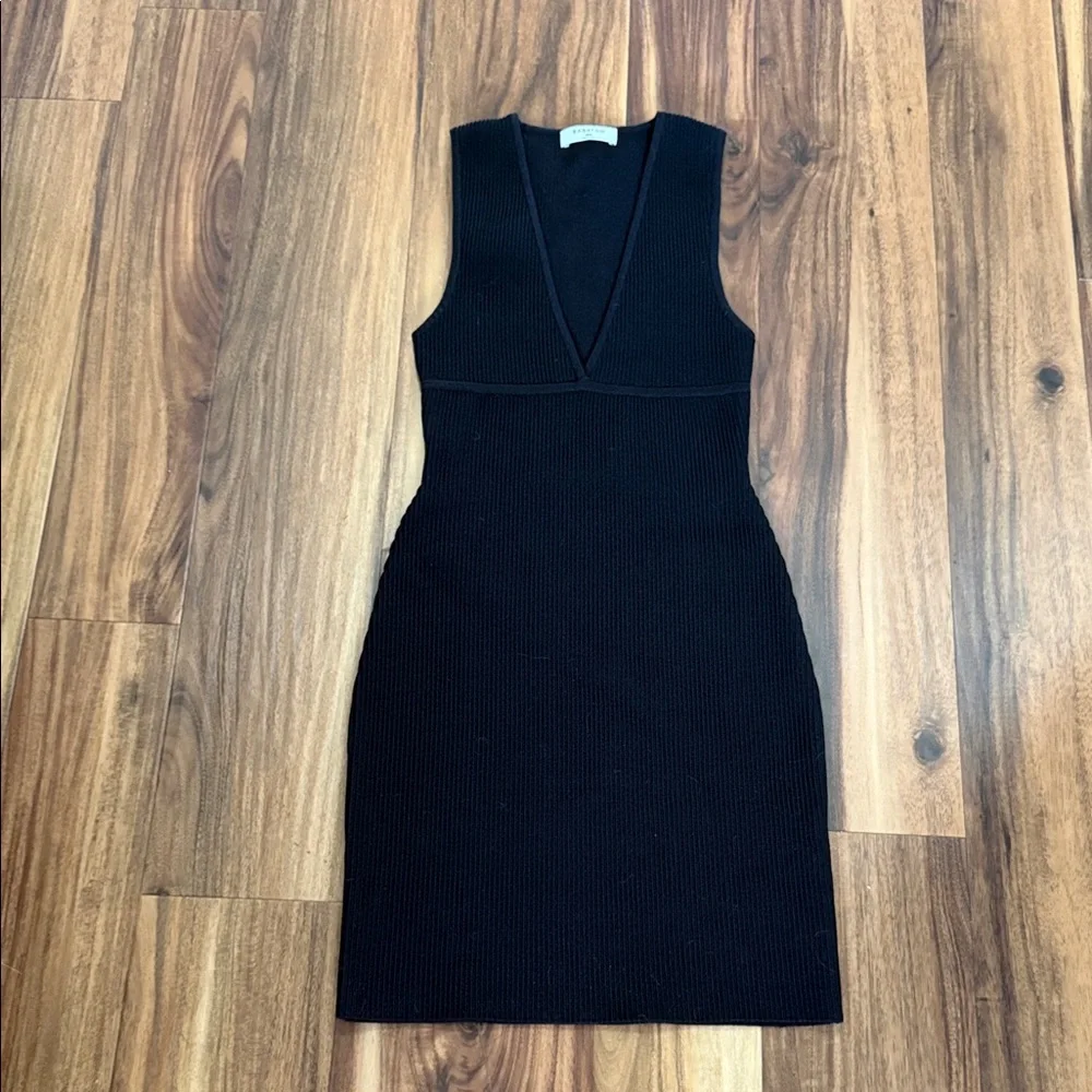 Aritzia Black V-Neck Midi Dress - Picture 1 of 2